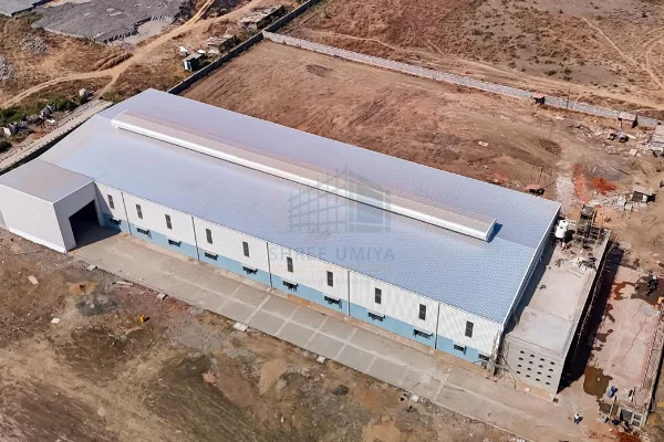 Pre-engineered building