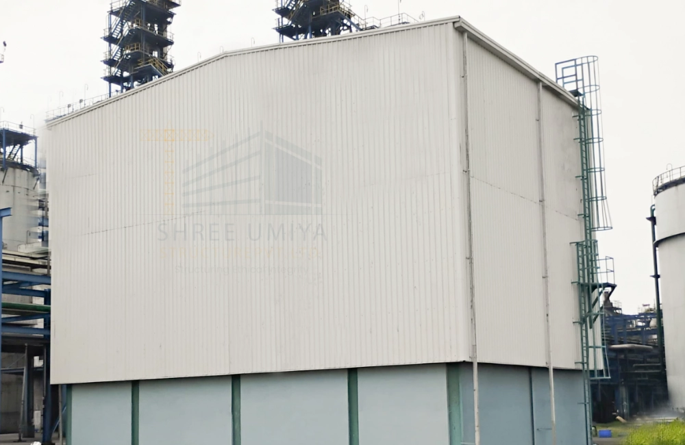 Pre-engineered building for carbon plant
